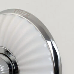 Tiger Ivy Zeepdispenser 200ml Chroom/wit Keramiek -InterieurKunst Verkoopwinkel 123 10326