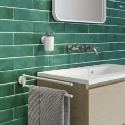 Tiger Zeepdispenser Urban Hangend Wit -InterieurKunst Verkoopwinkel 123 11555