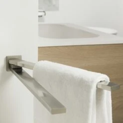 Tiger Handdoekrek Items Met Draaibare Armen RVS 7 Tiger Handdoekrek Items Met Draaibare Armen RVS -InterieurKunst Verkoopwinkel 123 11595