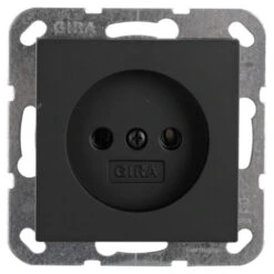 Gira E2 Inbouw Enkel Stopcontact Mat Zwart