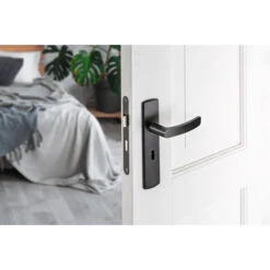 AXA Deurkrukset Zwart Klavierslot -InterieurKunst Verkoopwinkel 123 21148