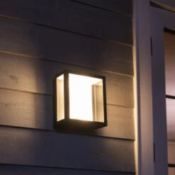 Philips Hue Buitenlamp Impress -InterieurKunst Verkoopwinkel 123 27564
