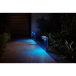 Philips Hue Outdoor Tuinsokkel Nyro Zwart -InterieurKunst Verkoopwinkel 123 27718