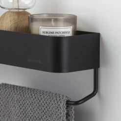 Sealskin Plank- En Handdoekhouder Brix Zwart -InterieurKunst Verkoopwinkel 123 6977