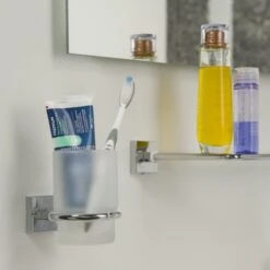 Tiger Bekerhouder Melbourne Hangend Met Beker Chroom -InterieurKunst Verkoopwinkel 123 7178